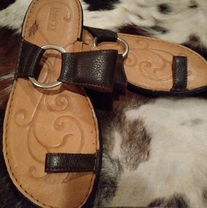 Born-Sandals